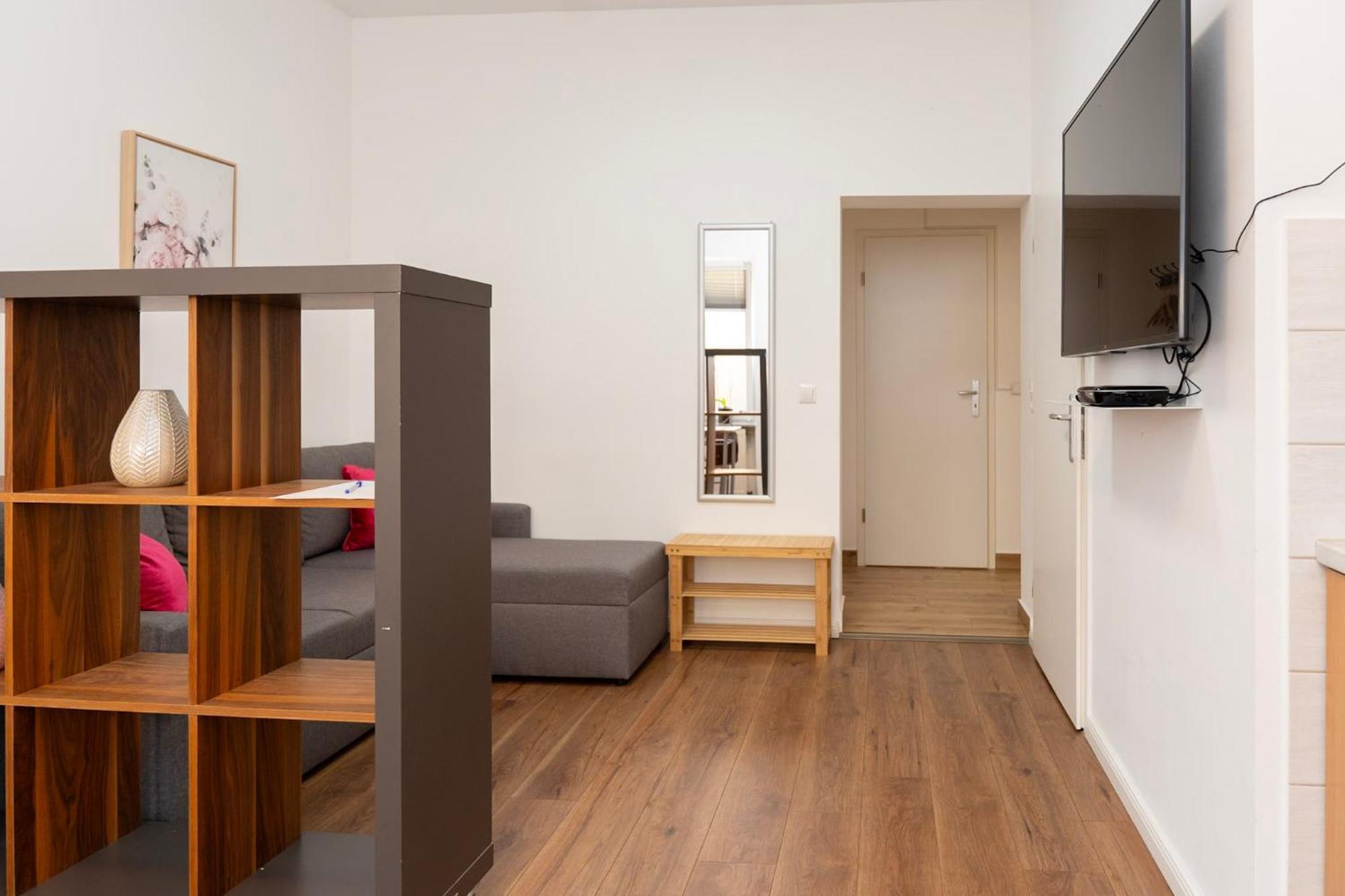 Cosy Nest - Apartment By Comfort Housing Falkensee Eksteriør bilde