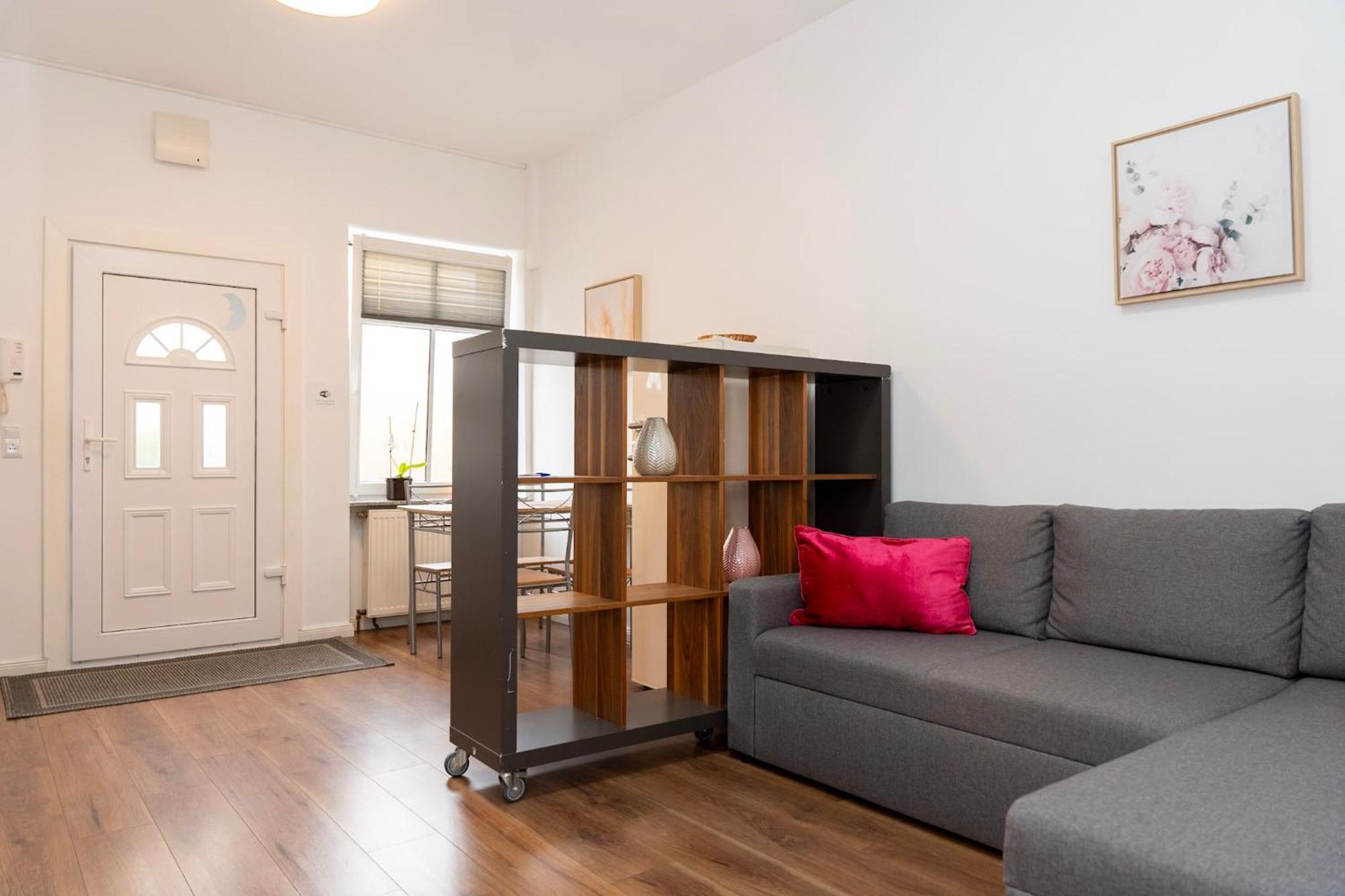 Cosy Nest - Apartment By Comfort Housing Falkensee Eksteriør bilde